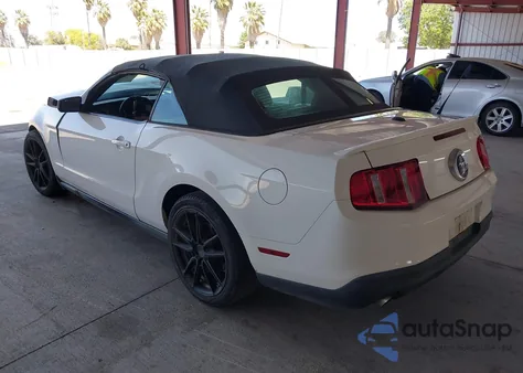 2011 Ford Mustang V6 Premium from USA, damaged, VIN 1ZVBP8EM4B5120370